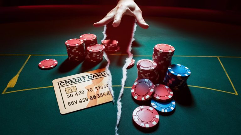 gambling credit card risks